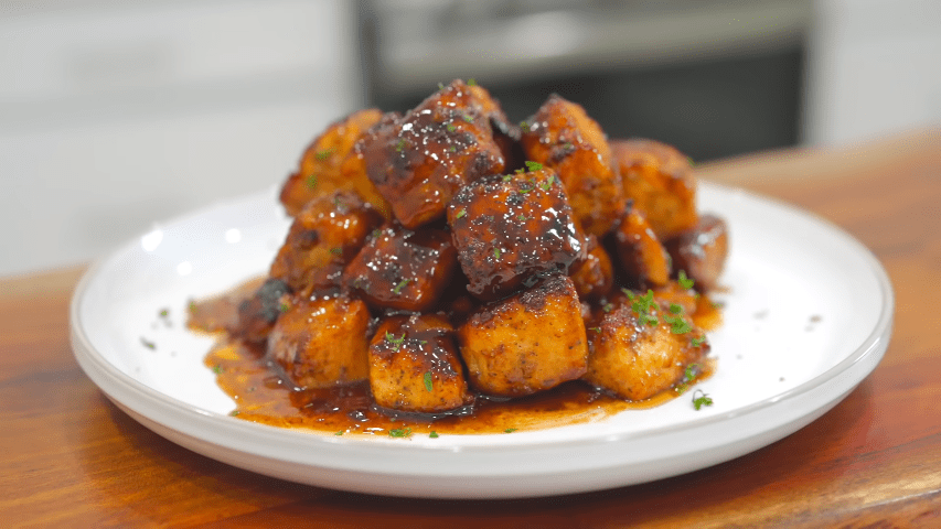 Crispy Salmon Bites with Honey Garlic Sauce